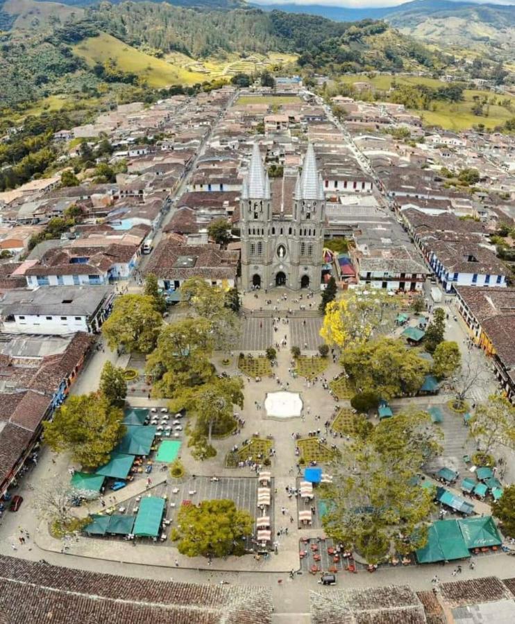 Hospedaje Casa Rosa Jardín Dış mekan fotoğraf